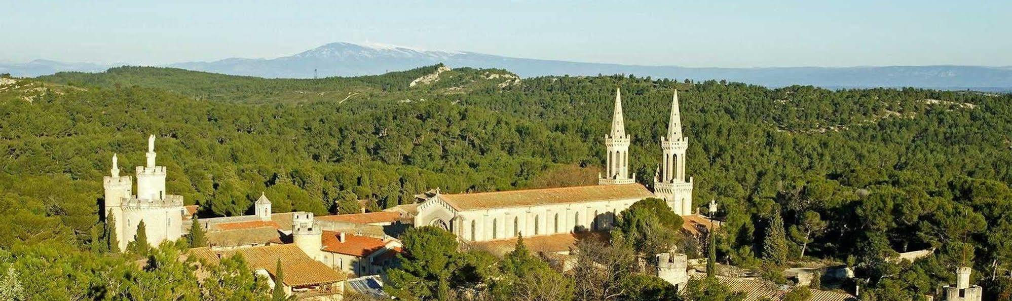 Hostellerie De L'Abbaye De Frigolet Graveson Exterior foto